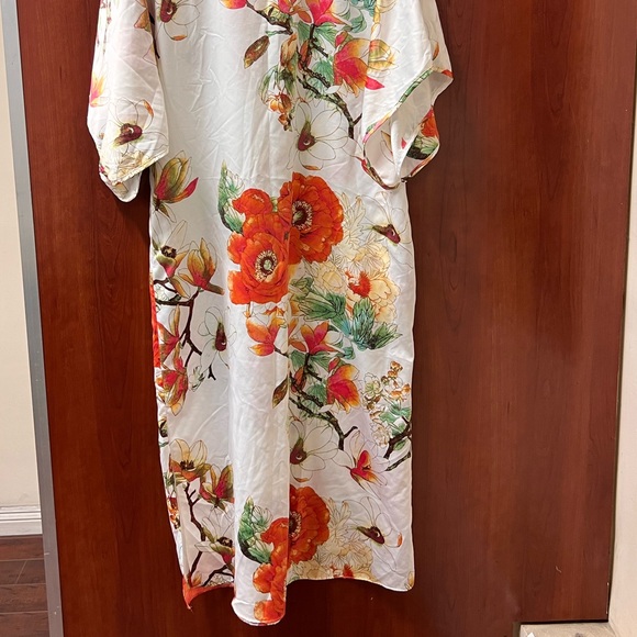 Natori Kaftan Size Small small Floral Peonies Print Side Slits Side Pockets AC - Picture 10 of 12